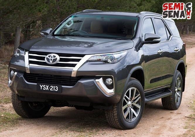 mobil toyota fortuner